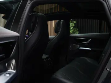 MERCEDES-BENZ EQE 350  AMG   Airmatic   Dig Light   …