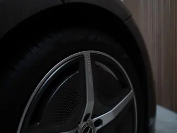MERCEDES-BENZ EQE 350  AMG   Airmatic   Dig Light   …