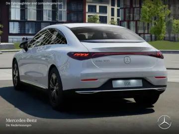 MERCEDES-BENZ EQE 300 ELETR. ART ADV.  DISTR 19  MEM…