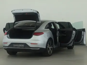 MERCEDES-BENZ EQE 300  Sitzklima Pano Memory 360 Air…