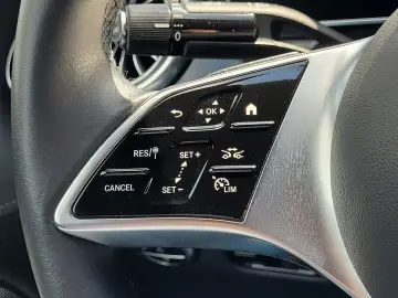 MERCEDES-BENZ EQE 350 AMG PSD MBUX Burmester Digital Memory