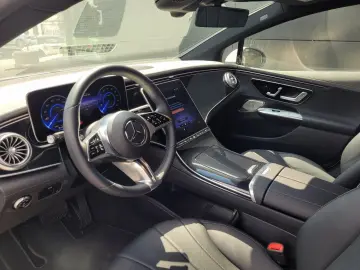 MERCEDES-BENZ EQE 350 AMG PSD MBUX Burmester Digital Memory