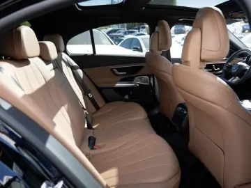 MERCEDES-BENZ E 450 d 4M AMG-Sport 360 Pano Burm