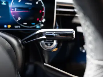 MERCEDES-BENZ E 450 d 4M AMG-Sport 360 Pano Burm