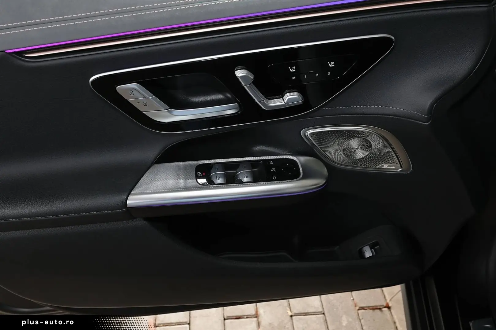 MERCEDES-BENZ EQE 350 360  PANO KEYLESS DISTRO MBUX LED 21