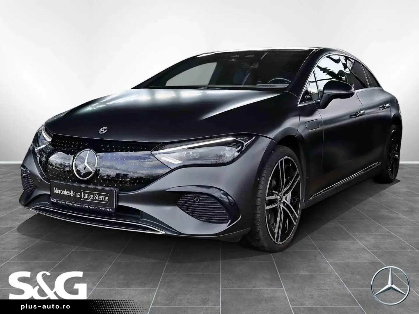MERCEDES-BENZ EQE 350 360  PANO KEYLESS DISTRO MBUX LED 21