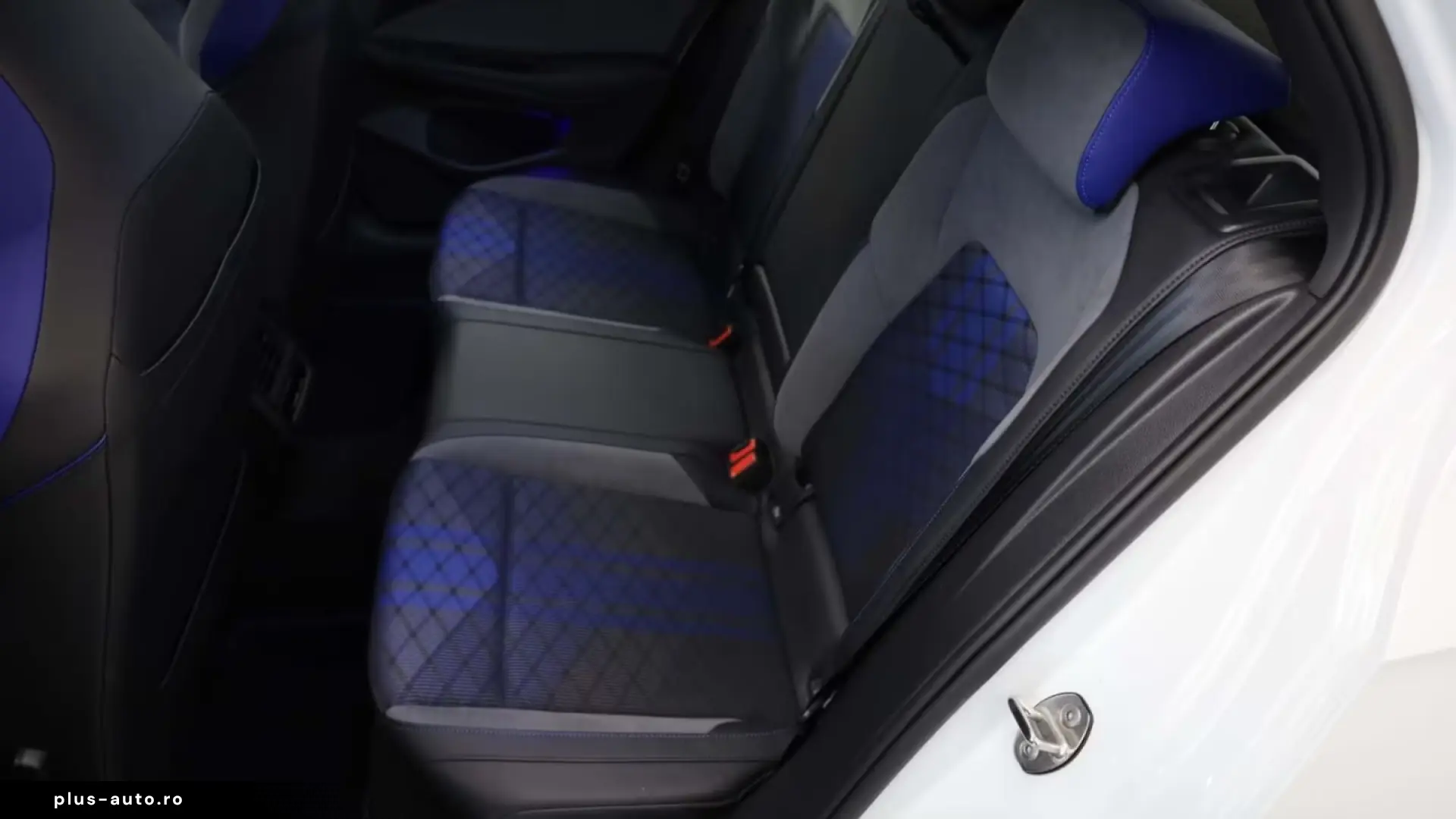 Volkswagen Golf R 2.0 TSI 4Mot. DSG LED ACC SH Klima DAB