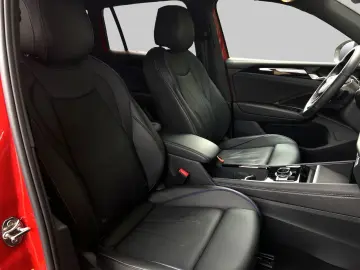 VW Tiguan 2.0 TSI 4M R-LINE LEDER PANO STHZG AHK