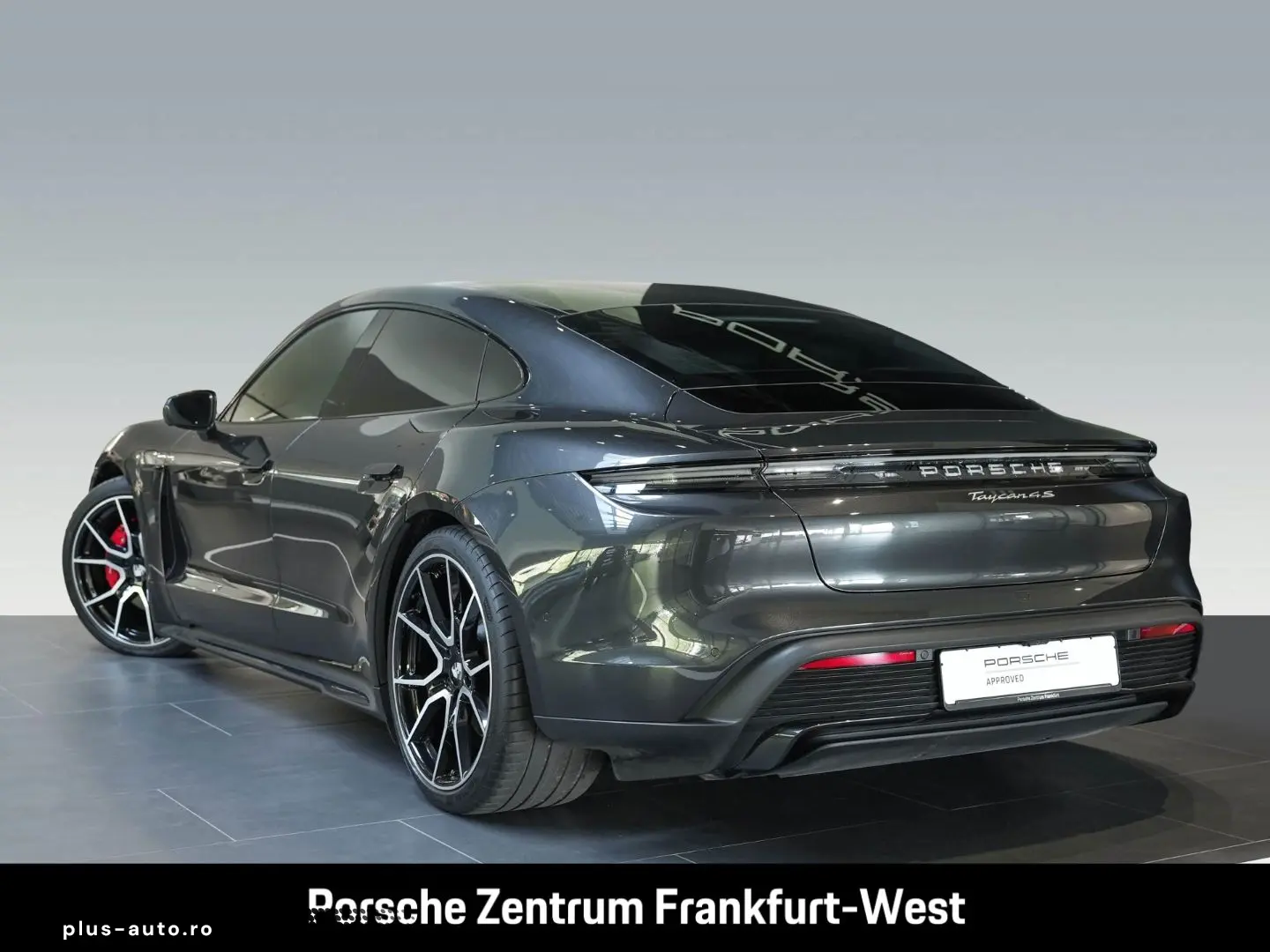 PORSCHE Taycan 4S BOSE Luftfederung Panoramadach LED