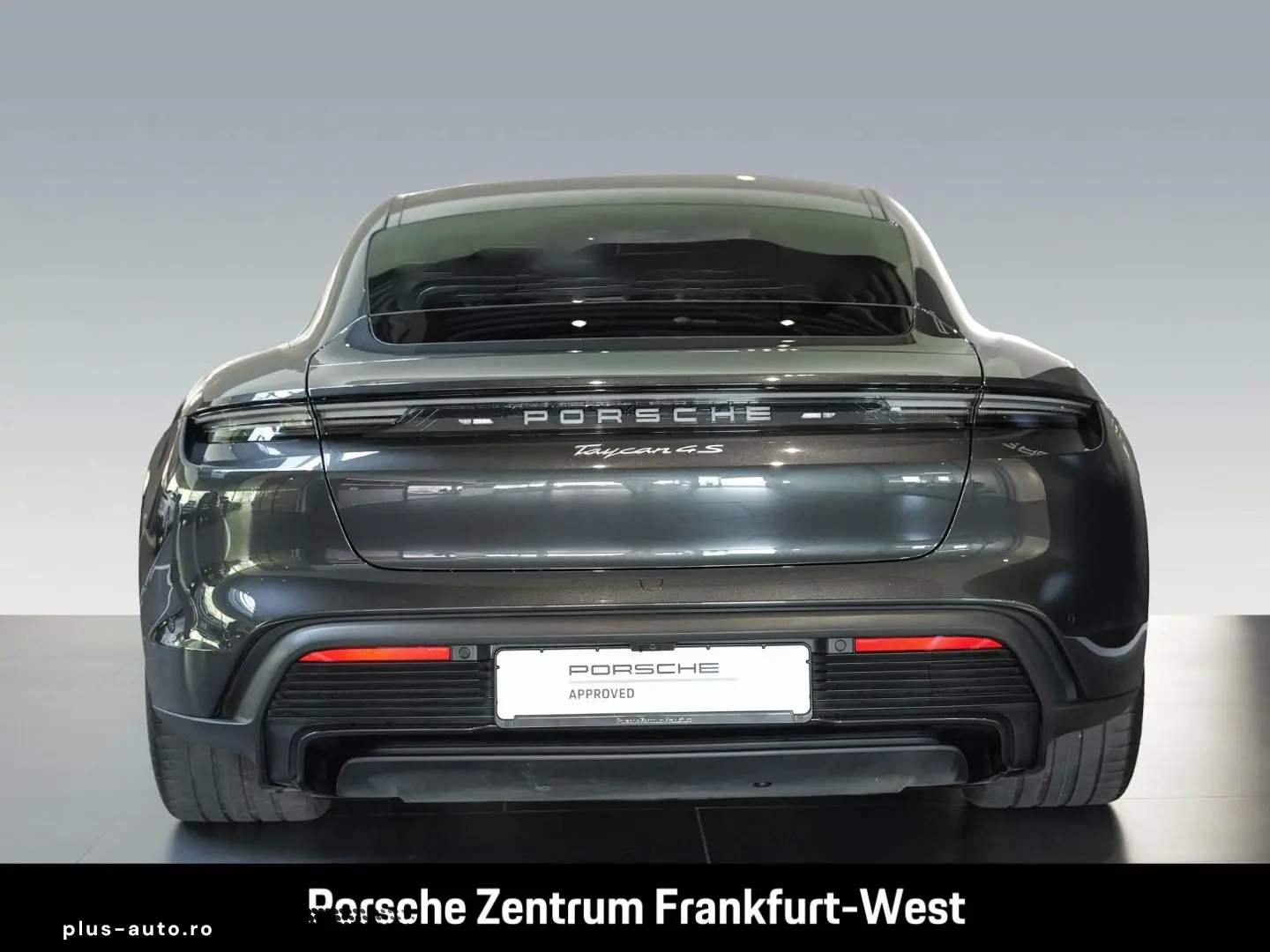 PORSCHE Taycan 4S BOSE Luftfederung Panoramadach LED