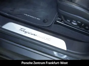 PORSCHE Taycan 4S BOSE Luftfederung Panoramadach LED
