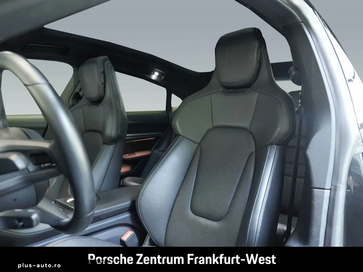 PORSCHE Taycan 4S BOSE Luftfederung Panoramadach LED