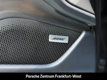 PORSCHE Taycan 4S BOSE Luftfederung Panoramadach LED