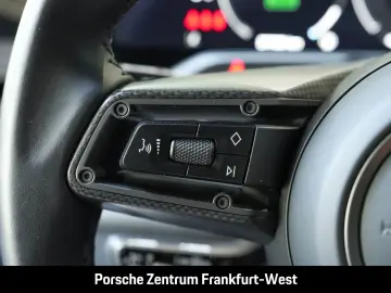 PORSCHE Taycan 4S BOSE Luftfederung Panoramadach LED