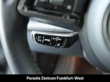 PORSCHE Taycan 4S BOSE Luftfederung Panoramadach LED