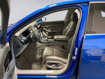 AUDI A8 50 TDI Quattro  PANO HUD MATRIX STZBLFT ACC