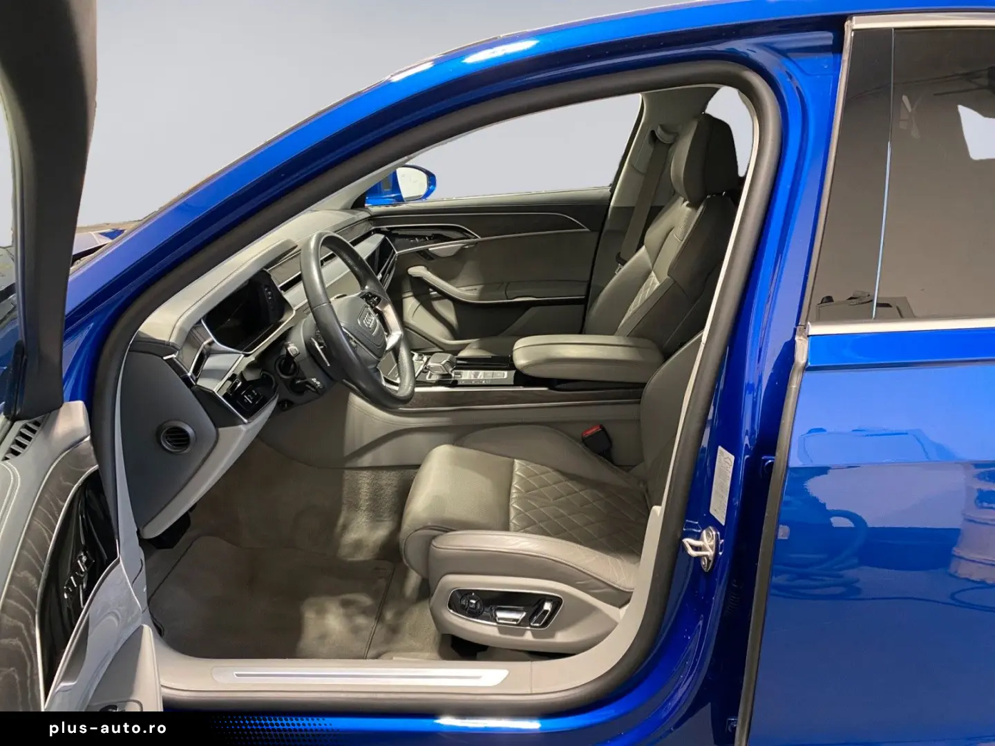 AUDI A8 50 TDI Quattro  PANO HUD MATRIX STZBLFT ACC