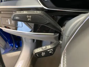 AUDI A8 50 TDI Quattro  PANO HUD MATRIX STZBLFT ACC
