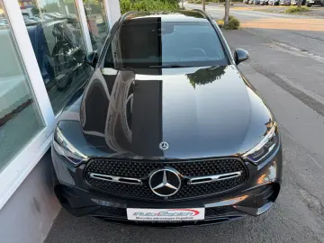 MERCEDES-BENZ GLC 300d AMG PremiumPlus Night AHK StHz HUD 20