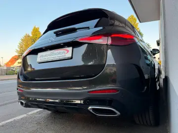 MERCEDES-BENZ GLC 300d AMG PremiumPlus Night AHK StHz HUD 20