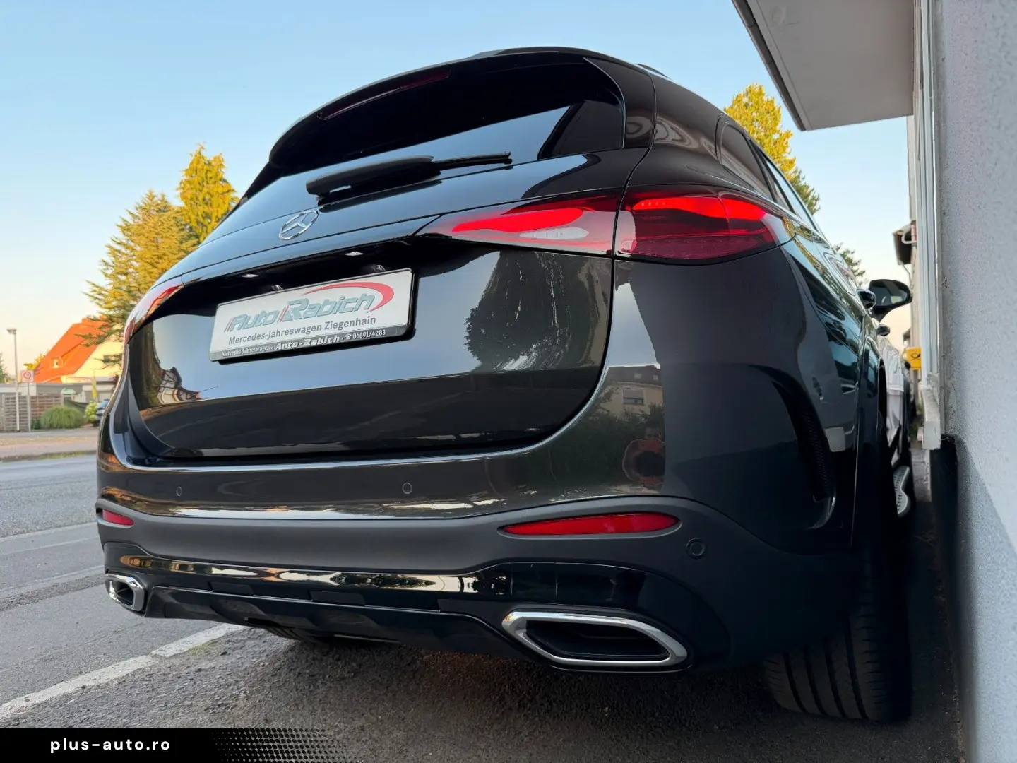 MERCEDES-BENZ GLC 300d AMG PremiumPlus Night AHK StHz HUD 20
