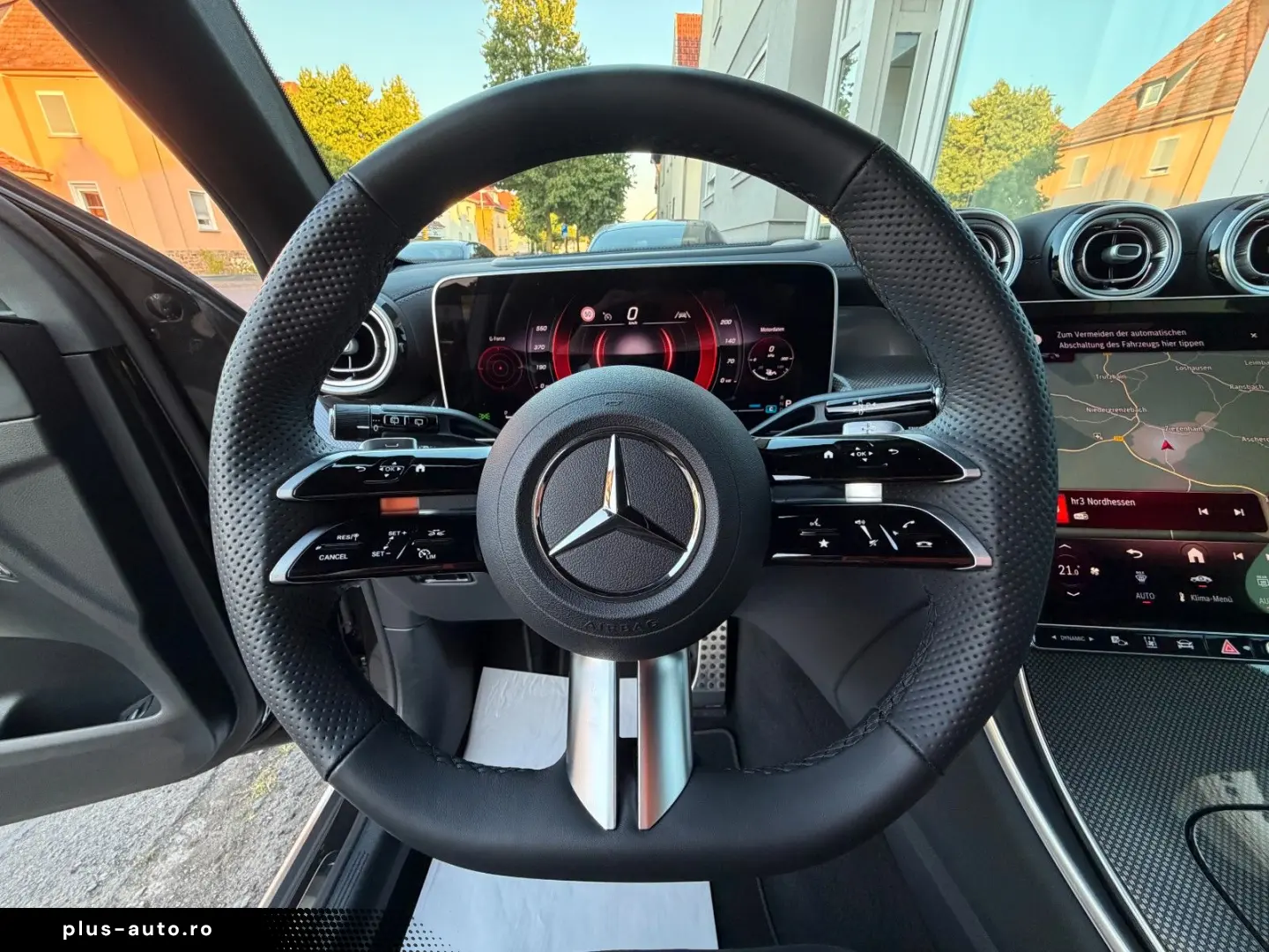 MERCEDES-BENZ GLC 300d AMG PremiumPlus Night AHK StHz HUD 20