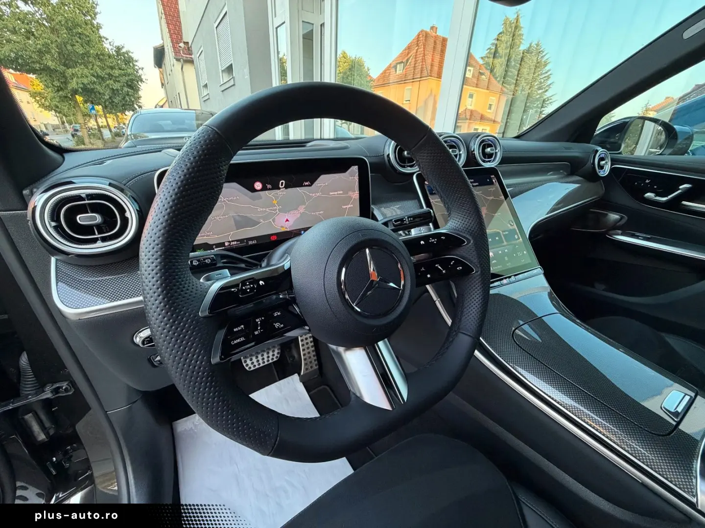 MERCEDES-BENZ GLC 300d AMG PremiumPlus Night AHK StHz HUD 20