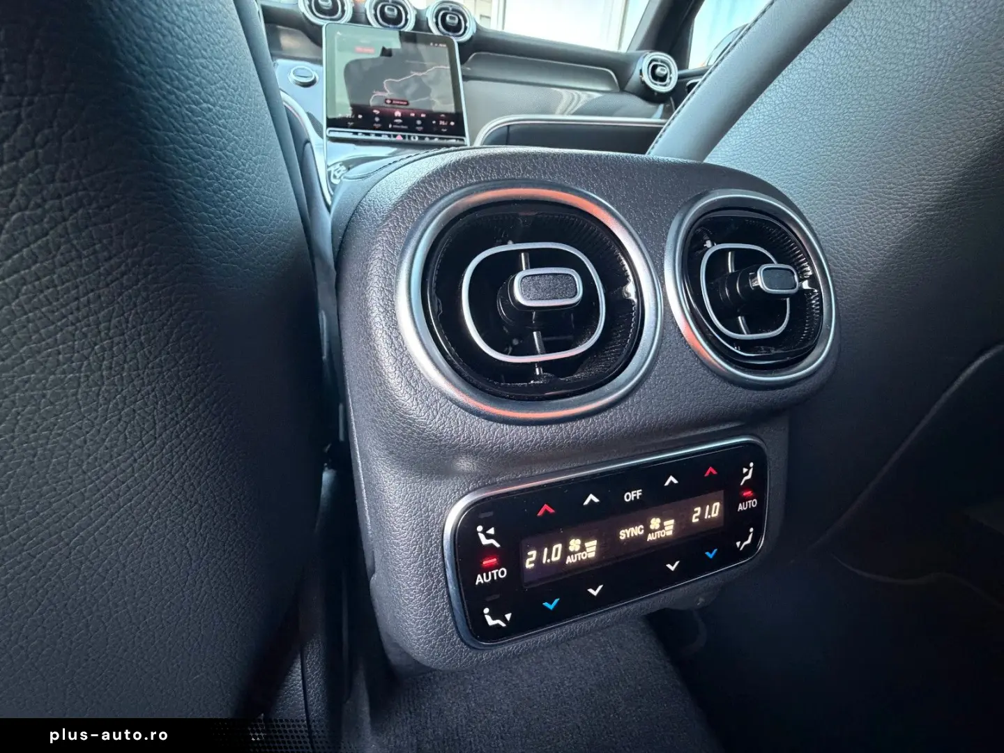 MERCEDES-BENZ GLC 300d AMG PremiumPlus Night AHK StHz HUD 20