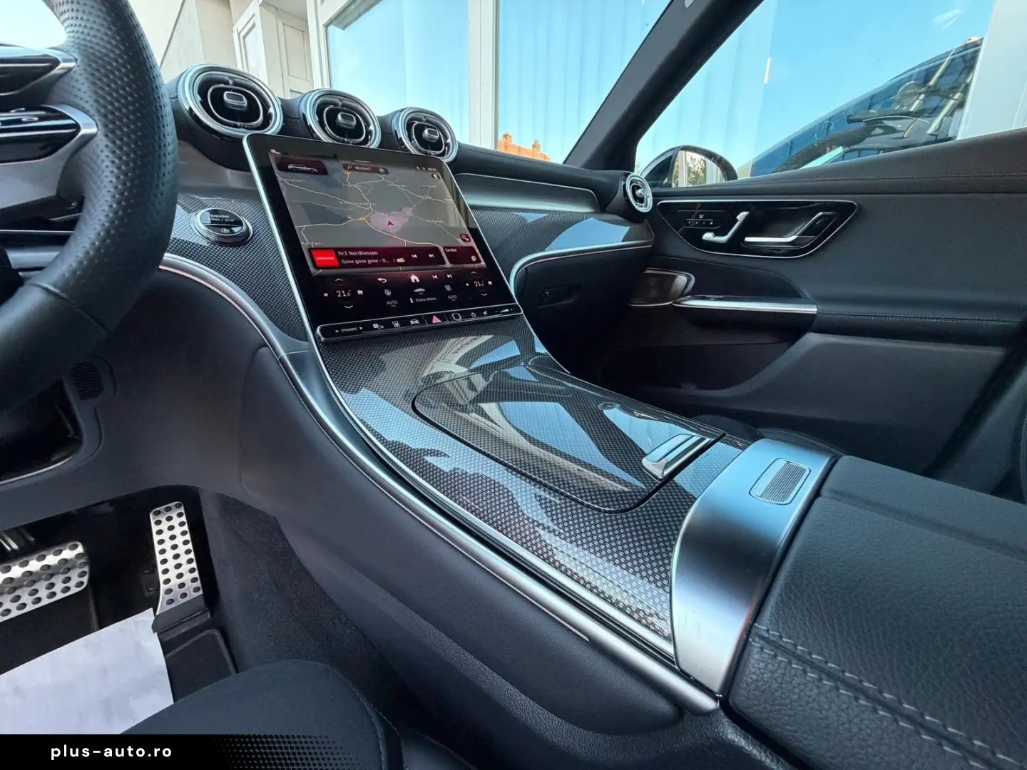 MERCEDES-BENZ GLC 300d AMG PremiumPlus Night AHK StHz HUD 20