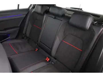 Volkswagen Golf GTI 2.0 TSI Clubsport Black Style