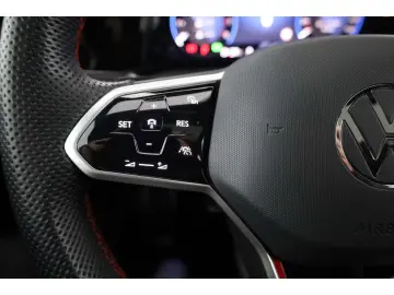 Volkswagen Golf GTI 2.0 TSI Clubsport Black Style
