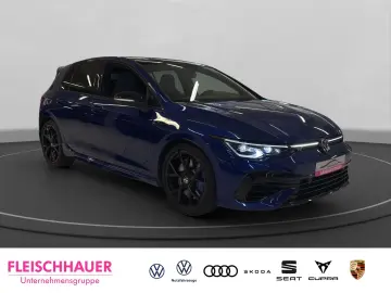 VW Golf VIII R 2.0 TSI 4M Matrix Navi Pano 270km h