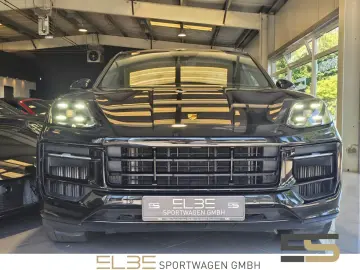 PORSCHE Cayenne Coupe E-Hybrid AHK 4RAD PANO BOSE 22