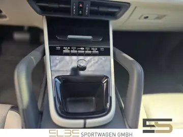 PORSCHE Cayenne Coupe E-Hybrid AHK 4RAD PANO BOSE 22