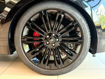LAND ROVER Range Rover Velar Autobiography P400