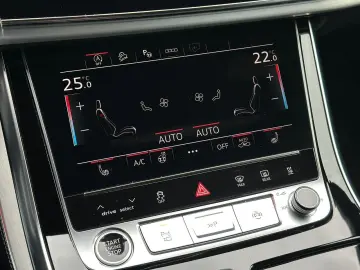 AUDI Q7 50TDI QUATTRO S LINE MATRIX#LUFT#SHZ#SH#LH