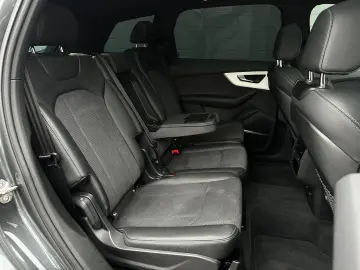 AUDI Q7 50TDI QUATTRO S LINE MATRIX#LUFT#SHZ#SH#LH