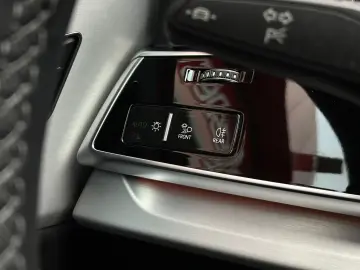 AUDI Q7 50TDI QUATTRO S LINE MATRIX#LUFT#SHZ#SH#LH