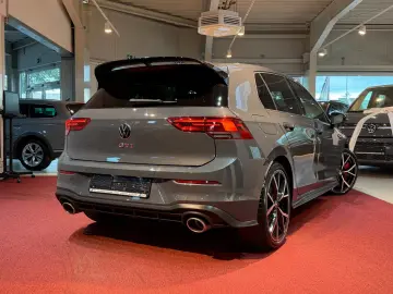 Volkswagen Golf 2.0 TSI DSG GTI Clubsport  LED Virtual Navi