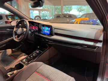 Volkswagen Golf 2.0 TSI DSG GTI Clubsport  LED Virtual Navi
