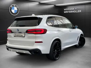 BMW X5 xDrive30d M Sport HUD Pano 22´´ AHK STH