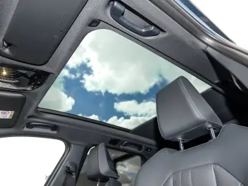 BMW X3 xDrive30e M Sport HUD PANO ACC AHK 360 KAM