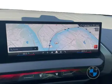 BMW X3 30e xDrive M Sport 19  AHK Pano Sitzbelüft H