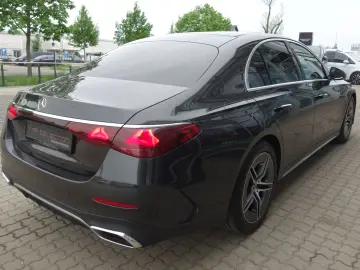 MERCEDES-BENZ E 450 d 4Mat AMG LINE BURMESTER PANO 360  MBUX