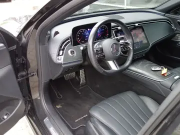 MERCEDES-BENZ E 450 d 4Mat AMG LINE BURMESTER PANO 360  MBUX