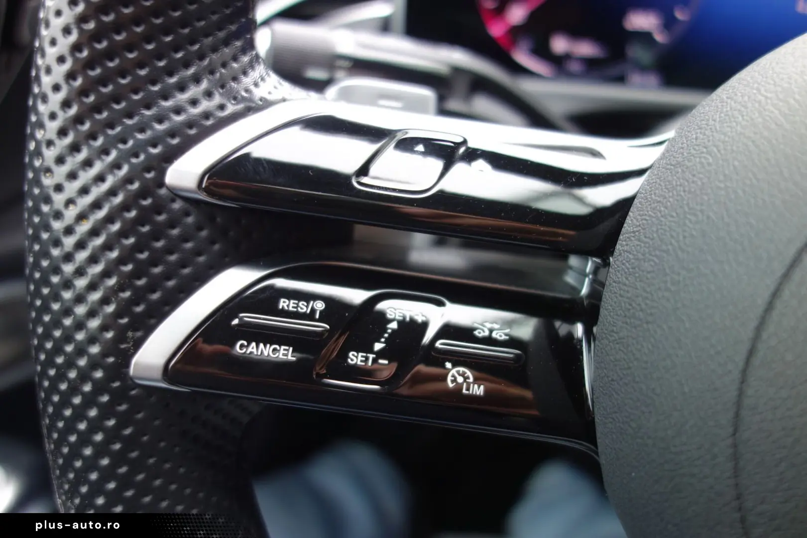 MERCEDES-BENZ E 450 d 4Mat AMG LINE BURMESTER PANO 360  MBUX