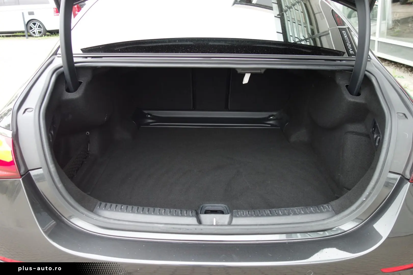 MERCEDES-BENZ E 450 d 4Mat AMG LINE BURMESTER PANO 360  MBUX