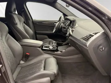 BMW X4 M Competition 21  AHK Pano DAProf. PA  HUD