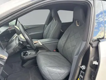BMW iX 50 xDrive Sport LASER PANO MASSAGE VOLL 137TE