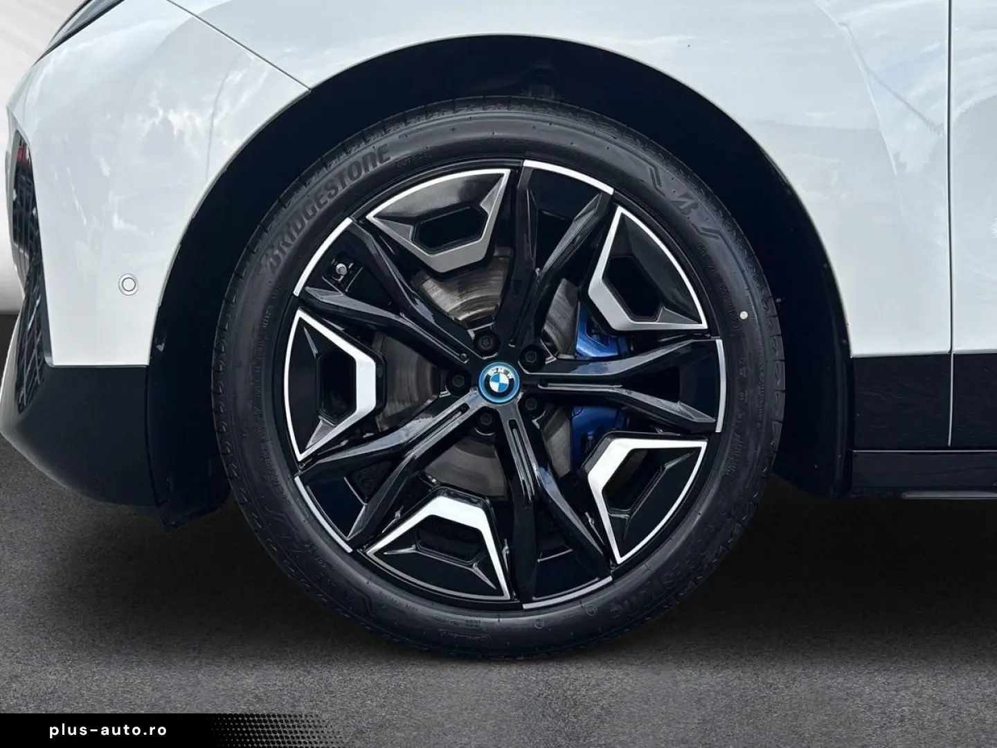 BMW iX 50 xDrive Sport LASER PANO MASSAGE VOLL 137TE